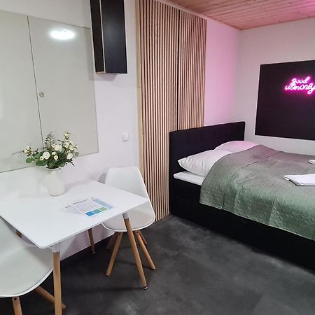 Theox No 11 Studio Apartment Fuer 2 Personen Heppenheim  Exterior photo